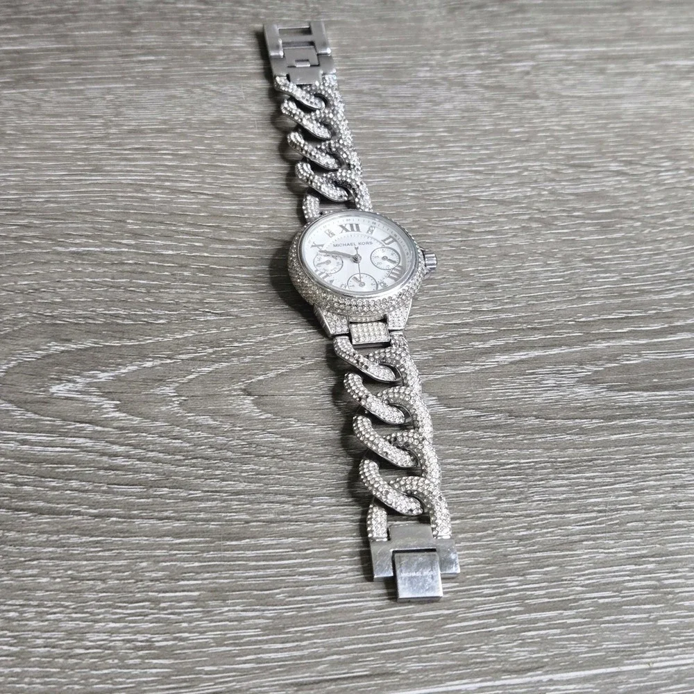 Michael Kors MK3309 Catlin Silver Tone Crystal Pave Chain Link Watch Chronograph
